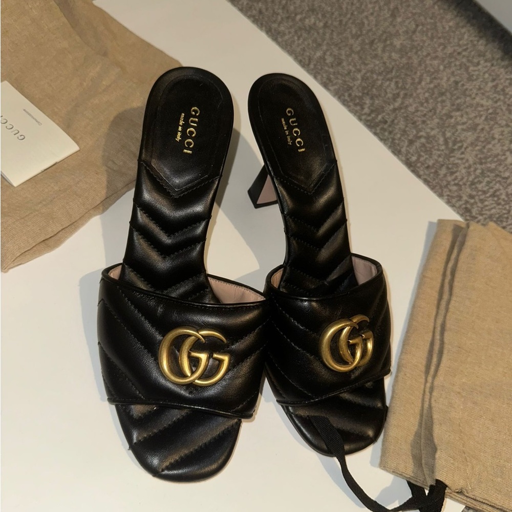 Gucci Women's Black Slide Sandals